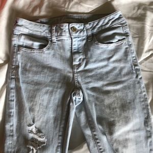 Light wash jeans